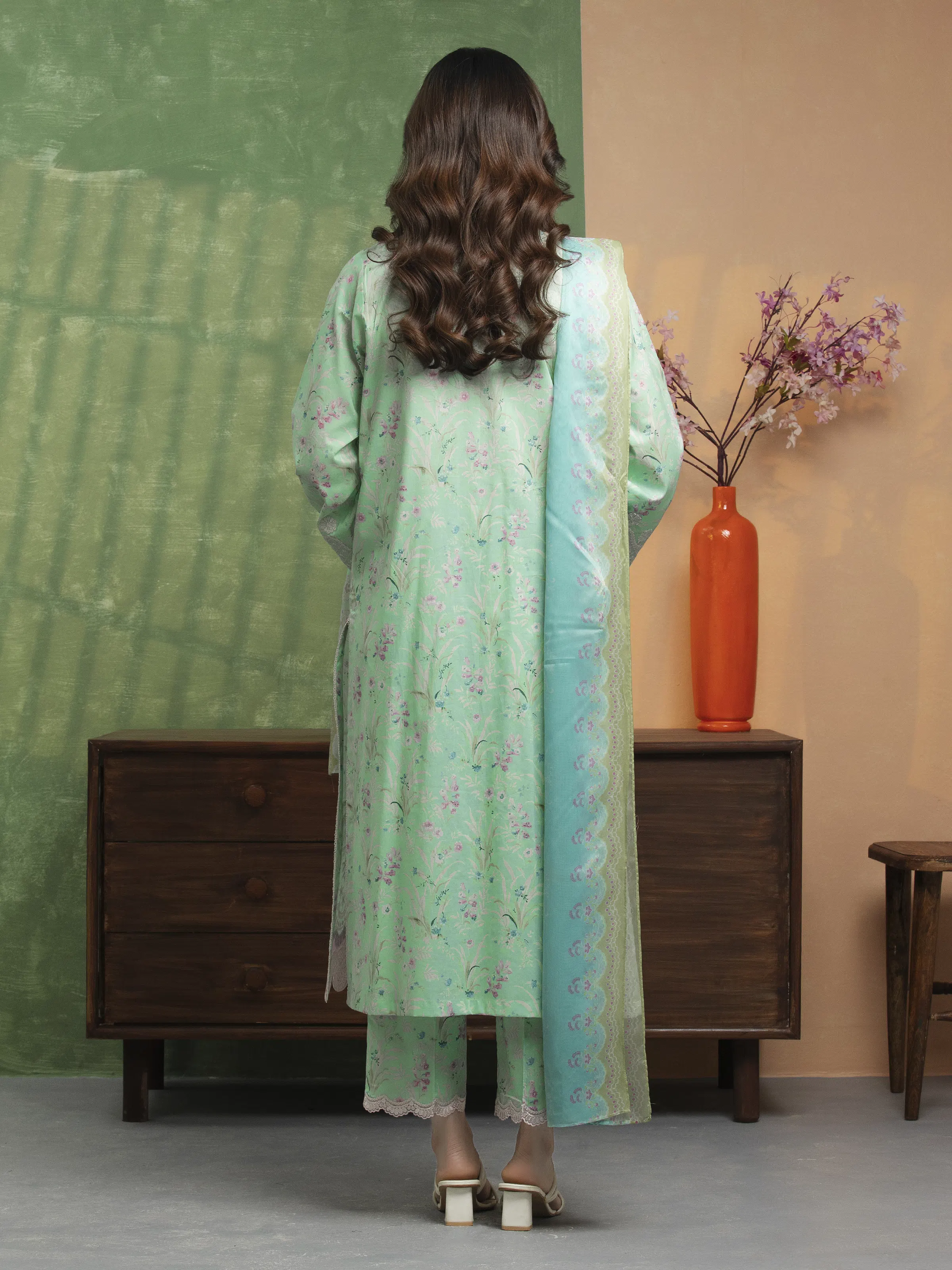 Unstitched Embroidered Lawn Shirt Trouser - EWU5V1-31442ST - Image 5