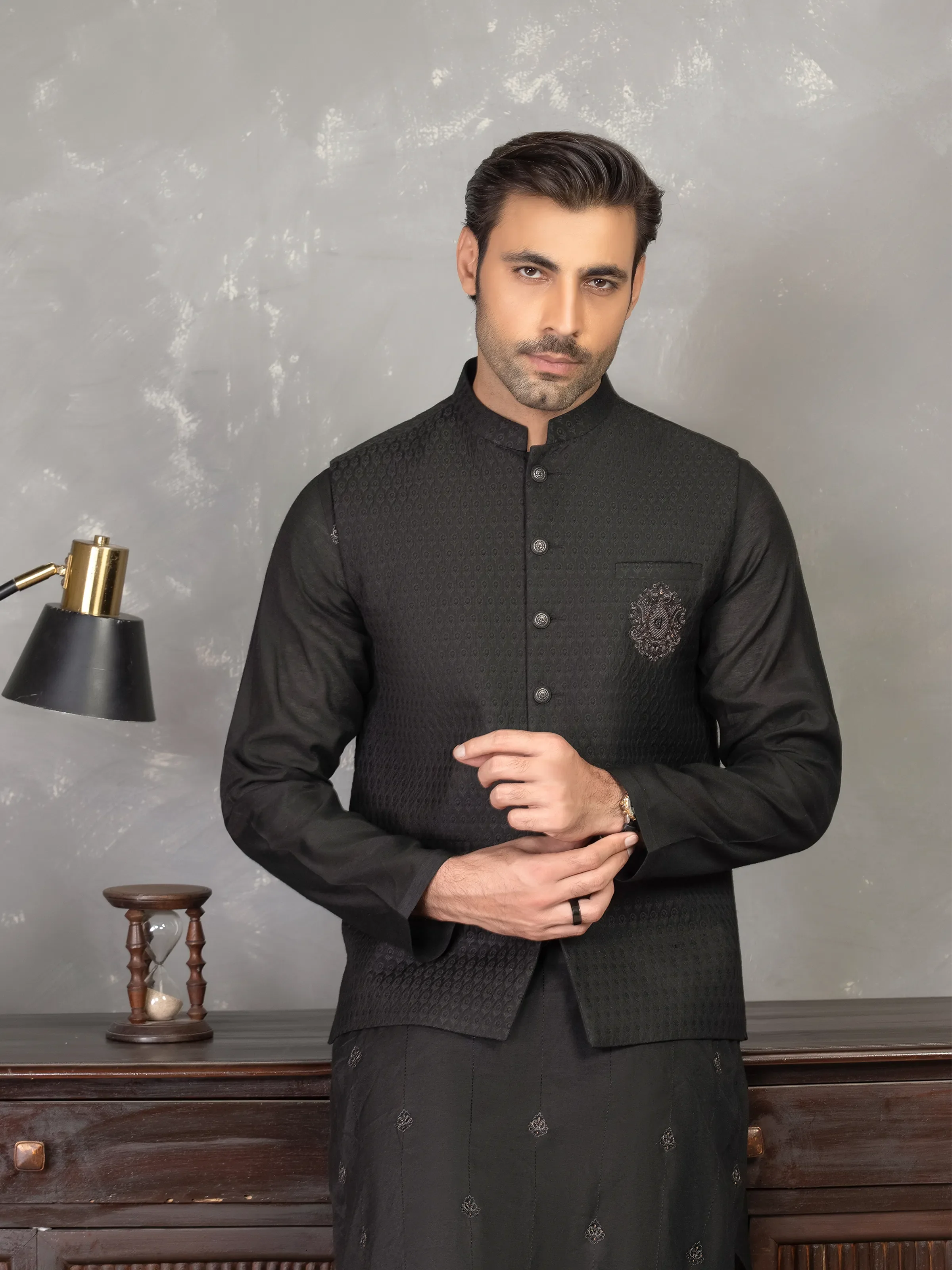 Men's Black Waist Coat Suit - EMTWCSC5-018 - Image 2