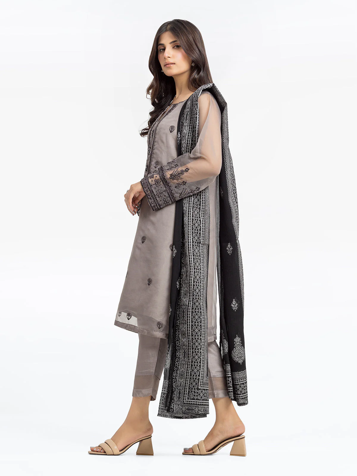 Pret Embroidered Organza Shirt Dupatta - EWTKE22-68229SD - Image 4