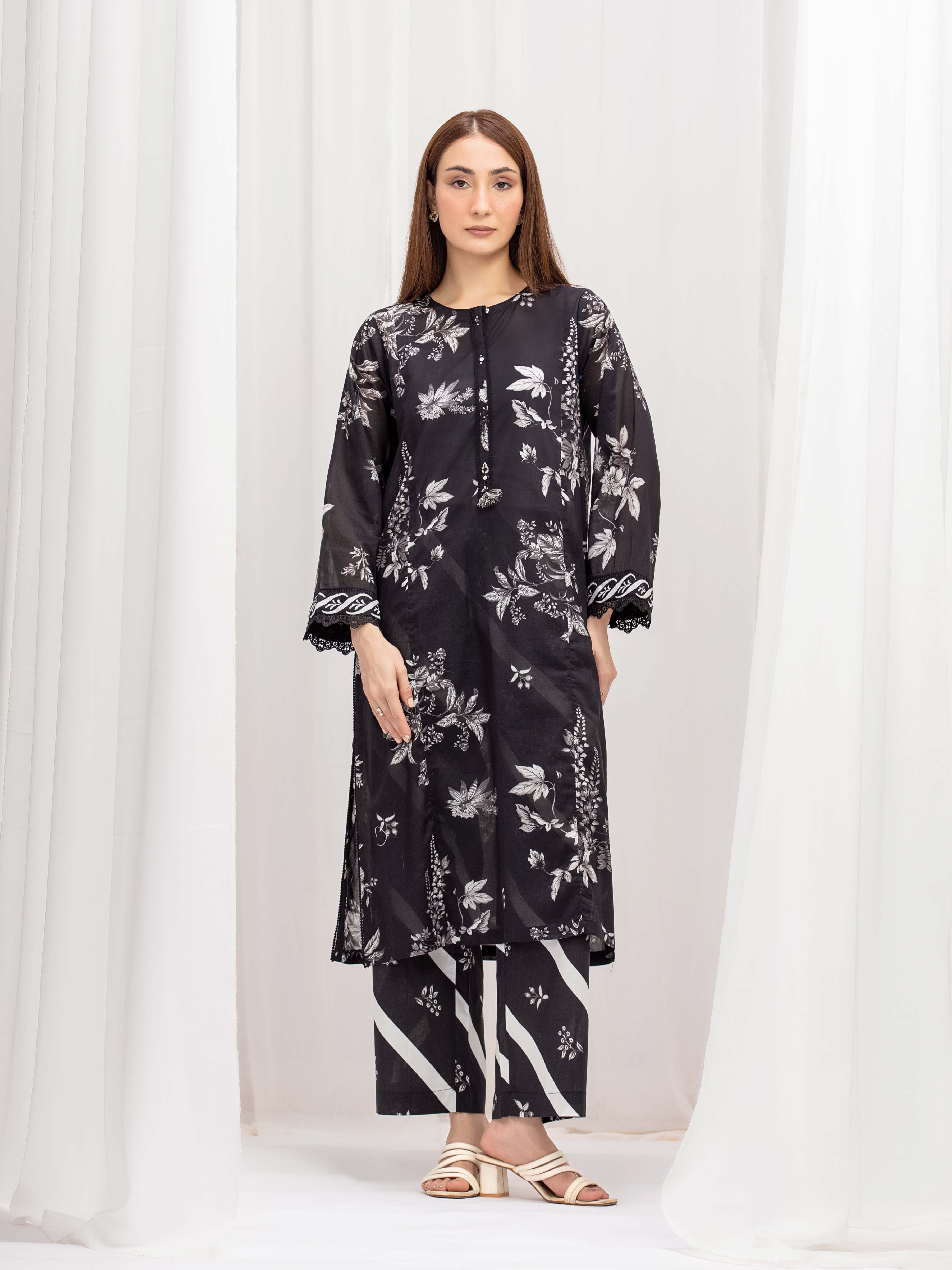 Pret Printed Lawn Co-Ord Set - EWTKP5-82030ST