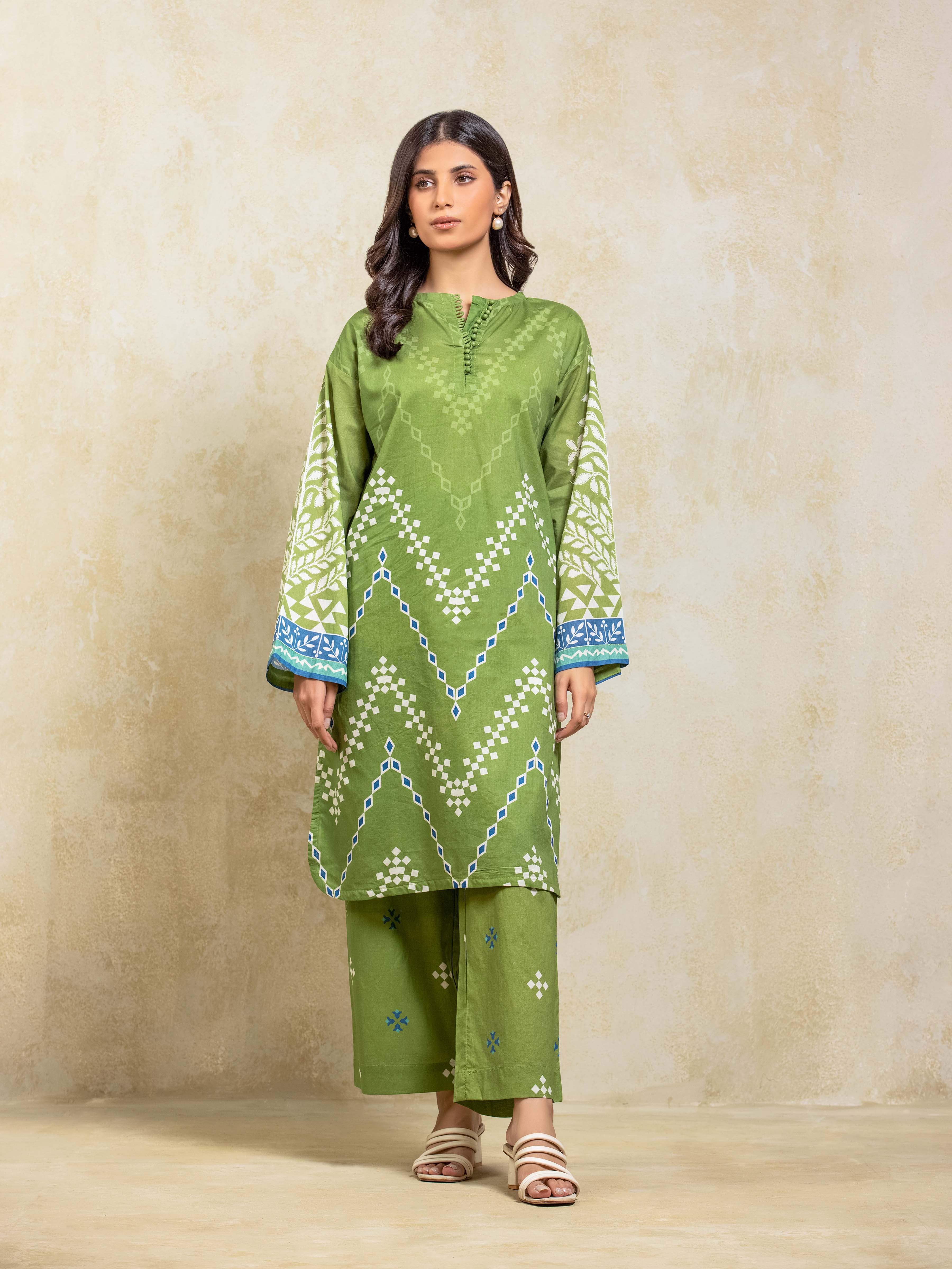 Pret Printed Lawn Co-Ord Set - EWTKP5-82307ST
