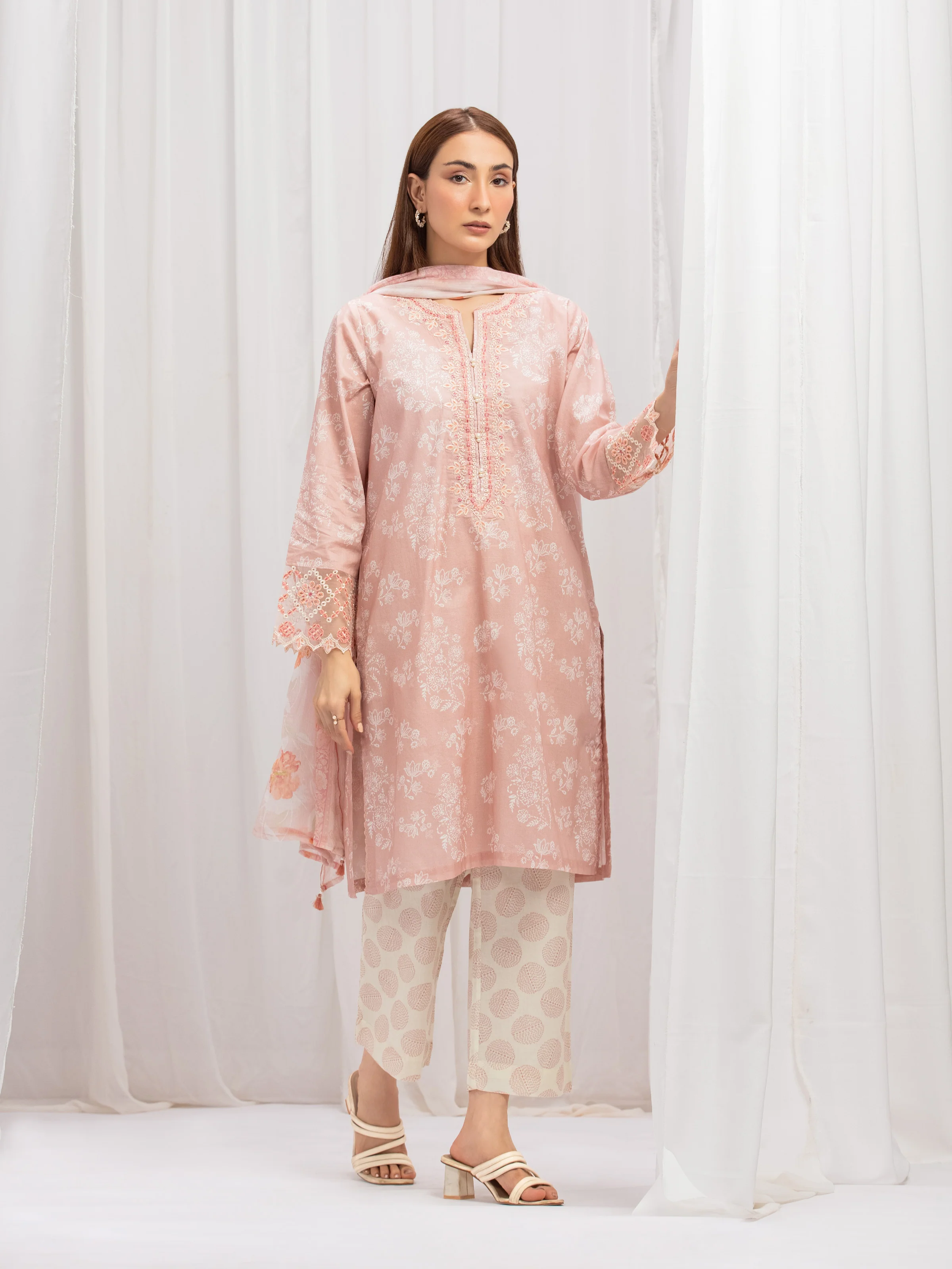Pret Embroidered Cambric Suit - EWTKE5-81733-3P