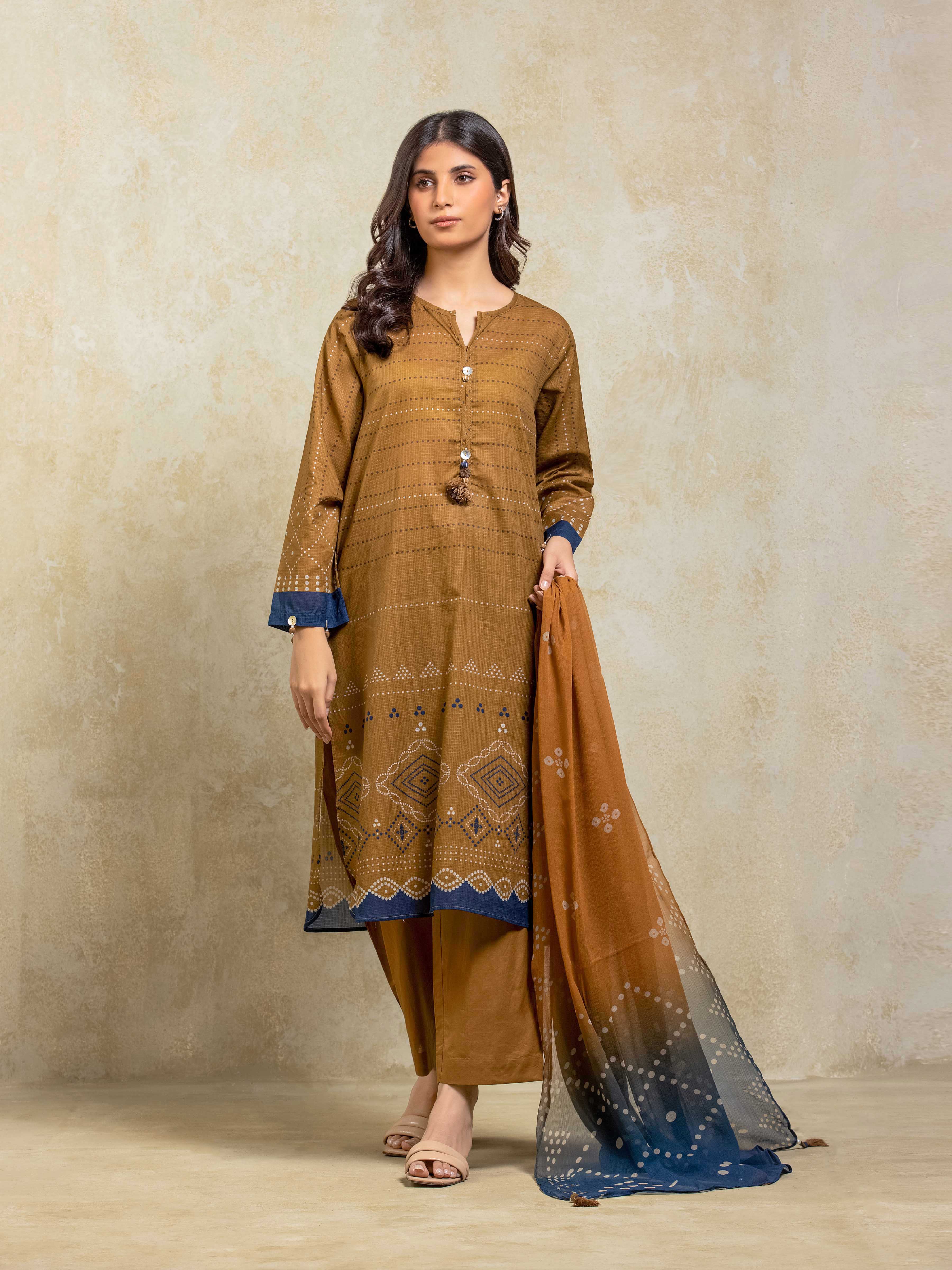 Pret Printed Lawn Slub Suit - EWTKP5-81747-3P