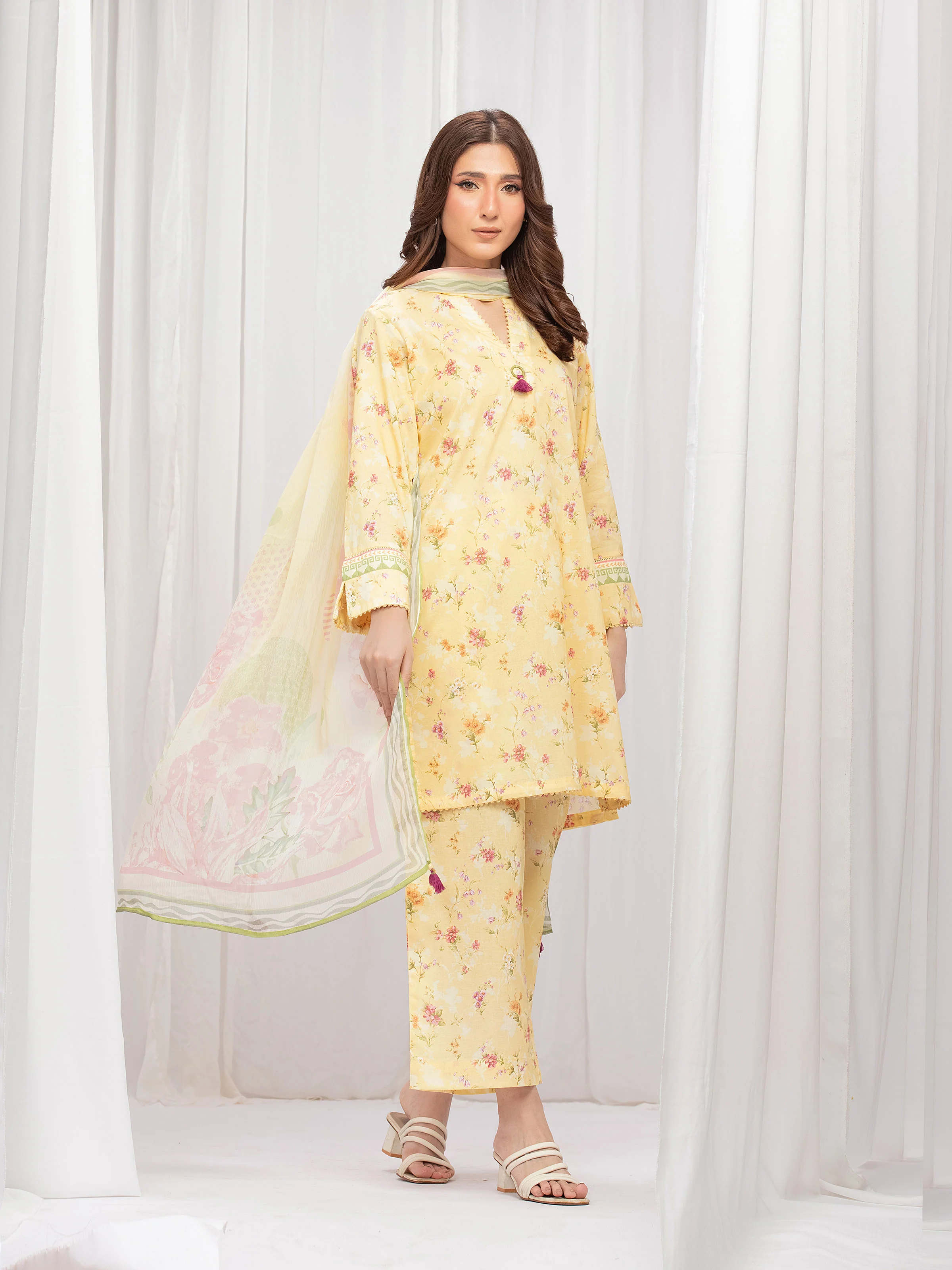 Pret Printed Lawn Suit - EWTKP5-82499-3P