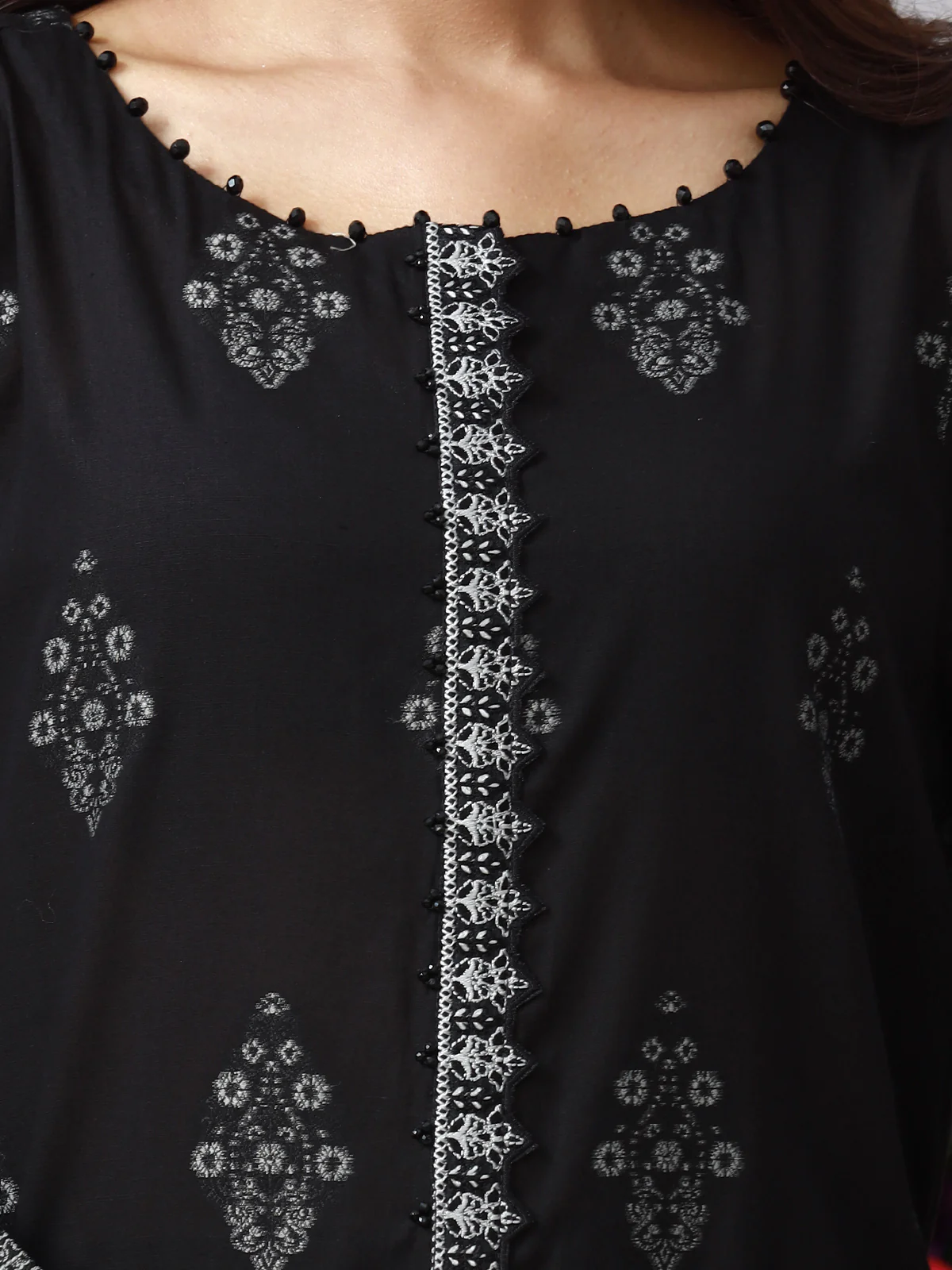 Unstitched Embroidered Jacquard Shirt Dupatta - EWU24V3-26750SD - Image 2