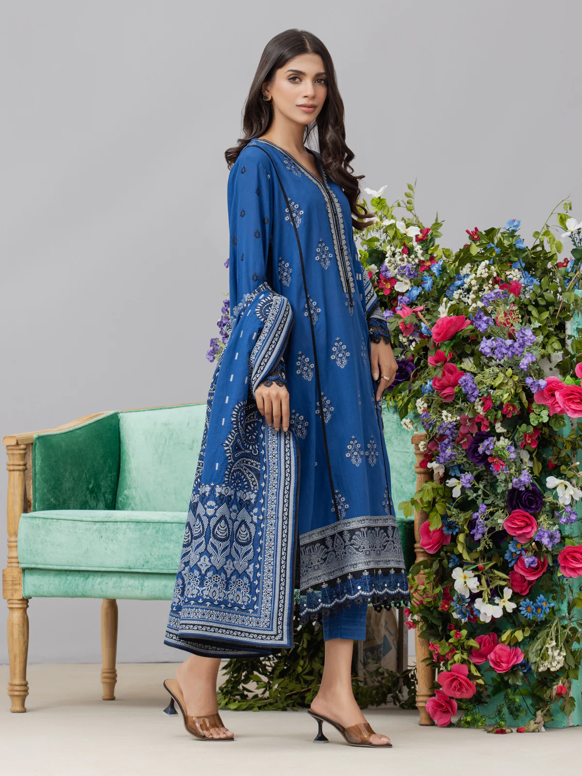 Unstitched Embroidered Jacquard Shirt Dupatta - EWU24V3-26622SD - Image 4