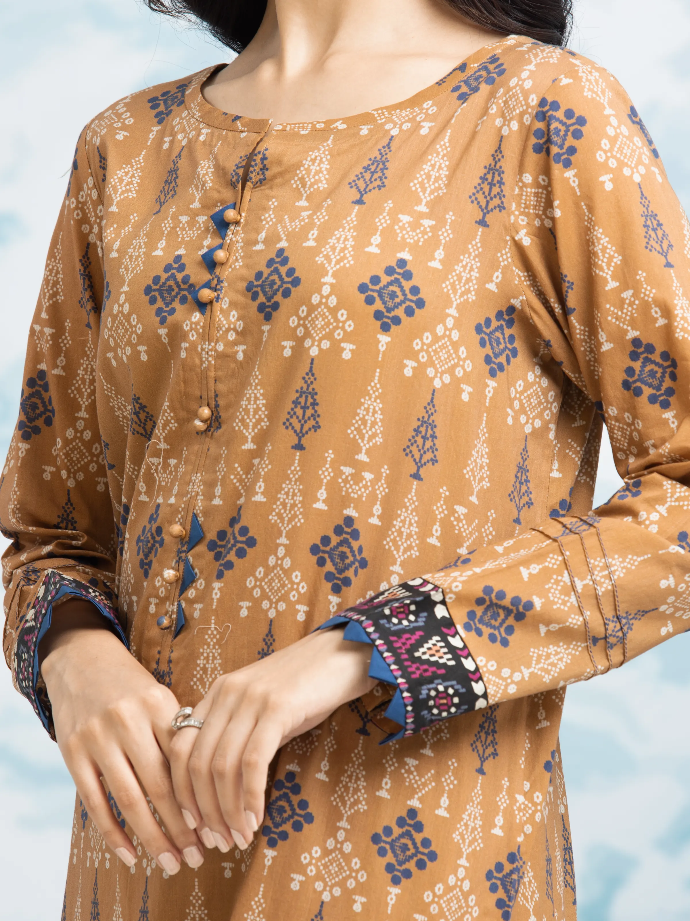 Unstitched Printed Khaddar Shirt - EWU24A3-28069S - Image 2