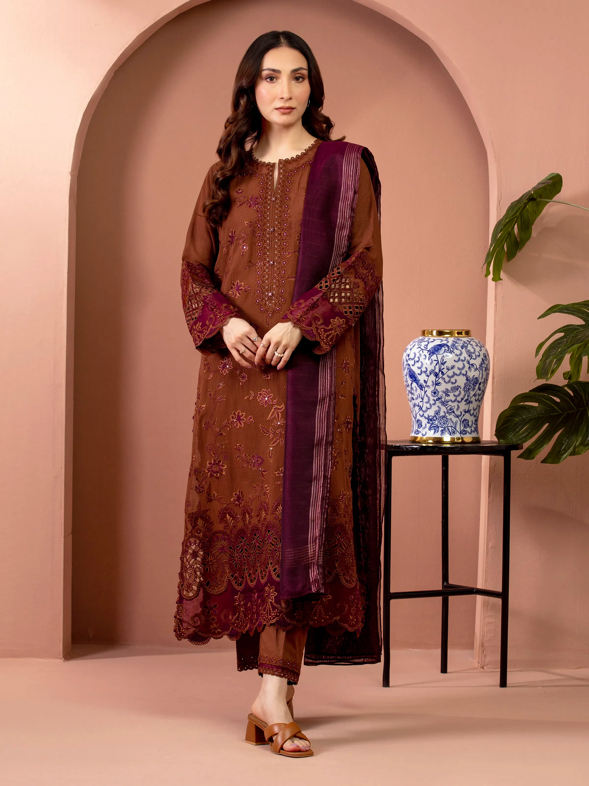 Unstitched Embroidered Lawn Shirt Dupatta - EWU5V1-31233SD