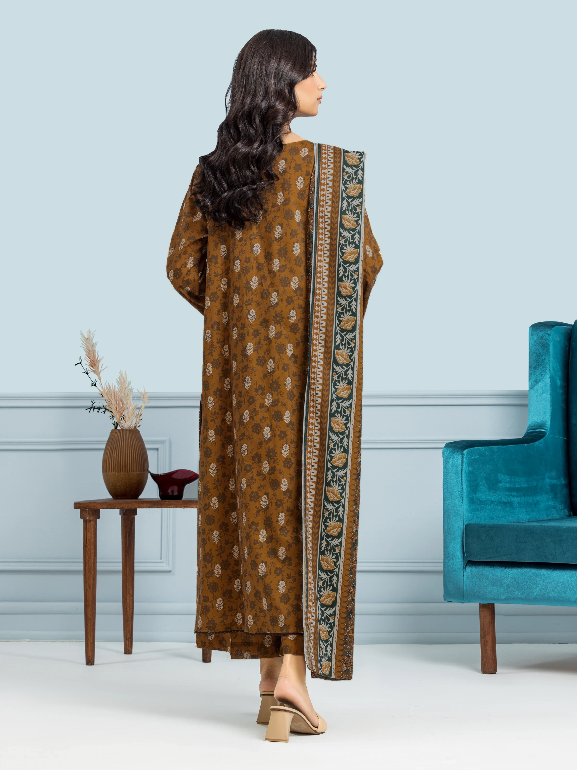 Unstitched Printed Khaddar Shirt Dupatta - EWU24A3-29643SD - Image 3