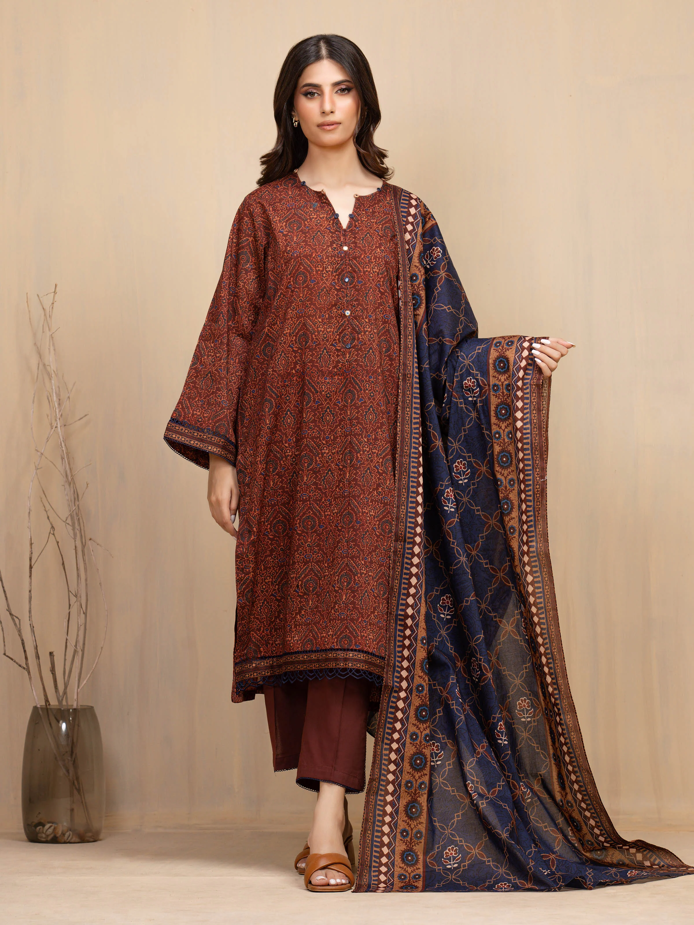 Unstitched Printed Khaddar Suit - EWU5A3-35998-3P