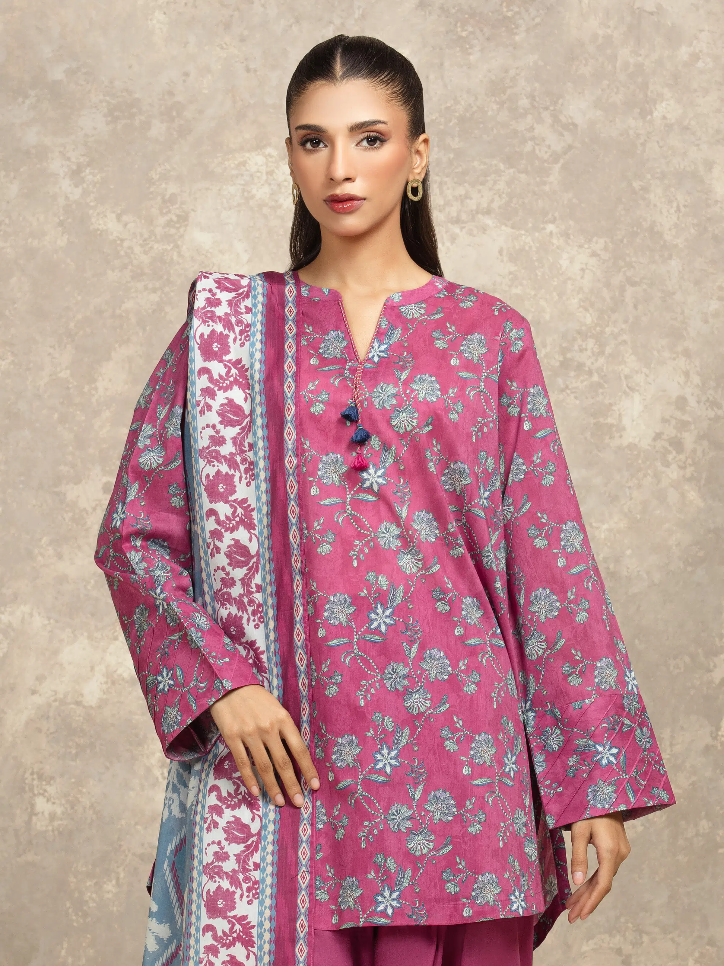 Unstitched Printed Khaddar Suit - EWU5A3-36031-3P - Image 2