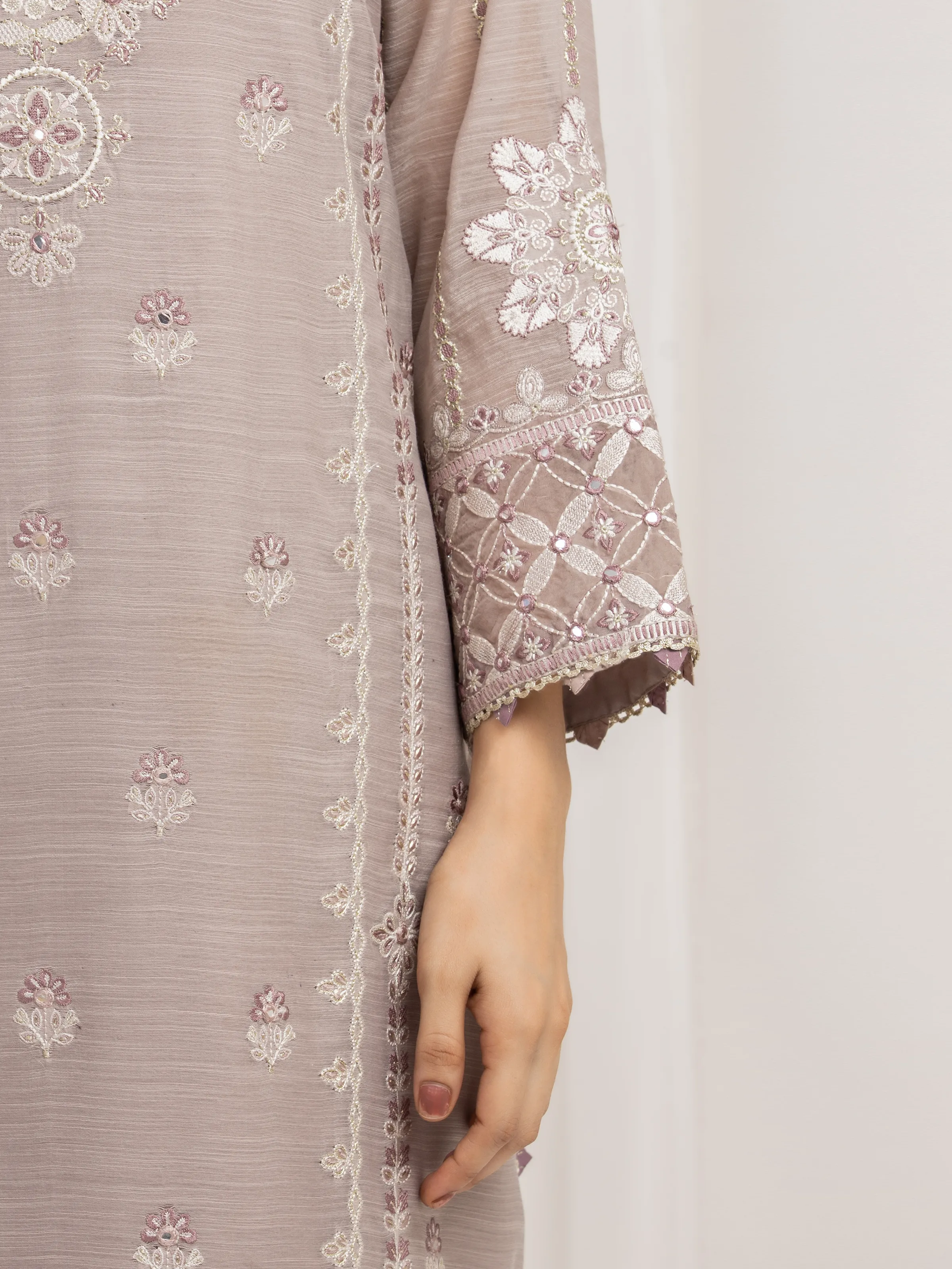 Unstitched Embroidered Munar Suit - EWU6V21-32064-3P - Image 4