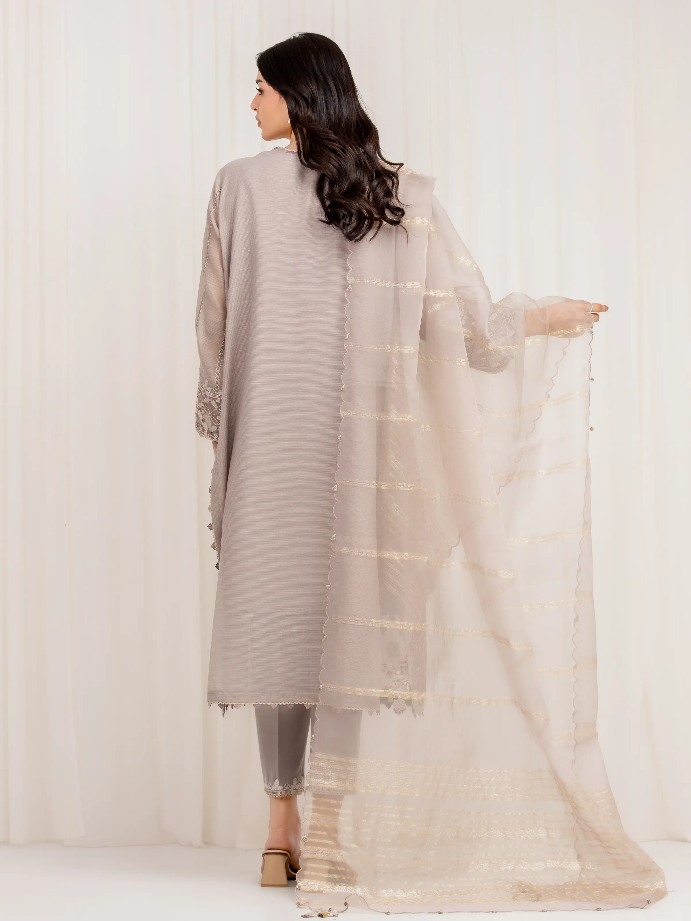Unstitched Embroidered Munar Suit - EWU6V21-32064-3P - Image 6