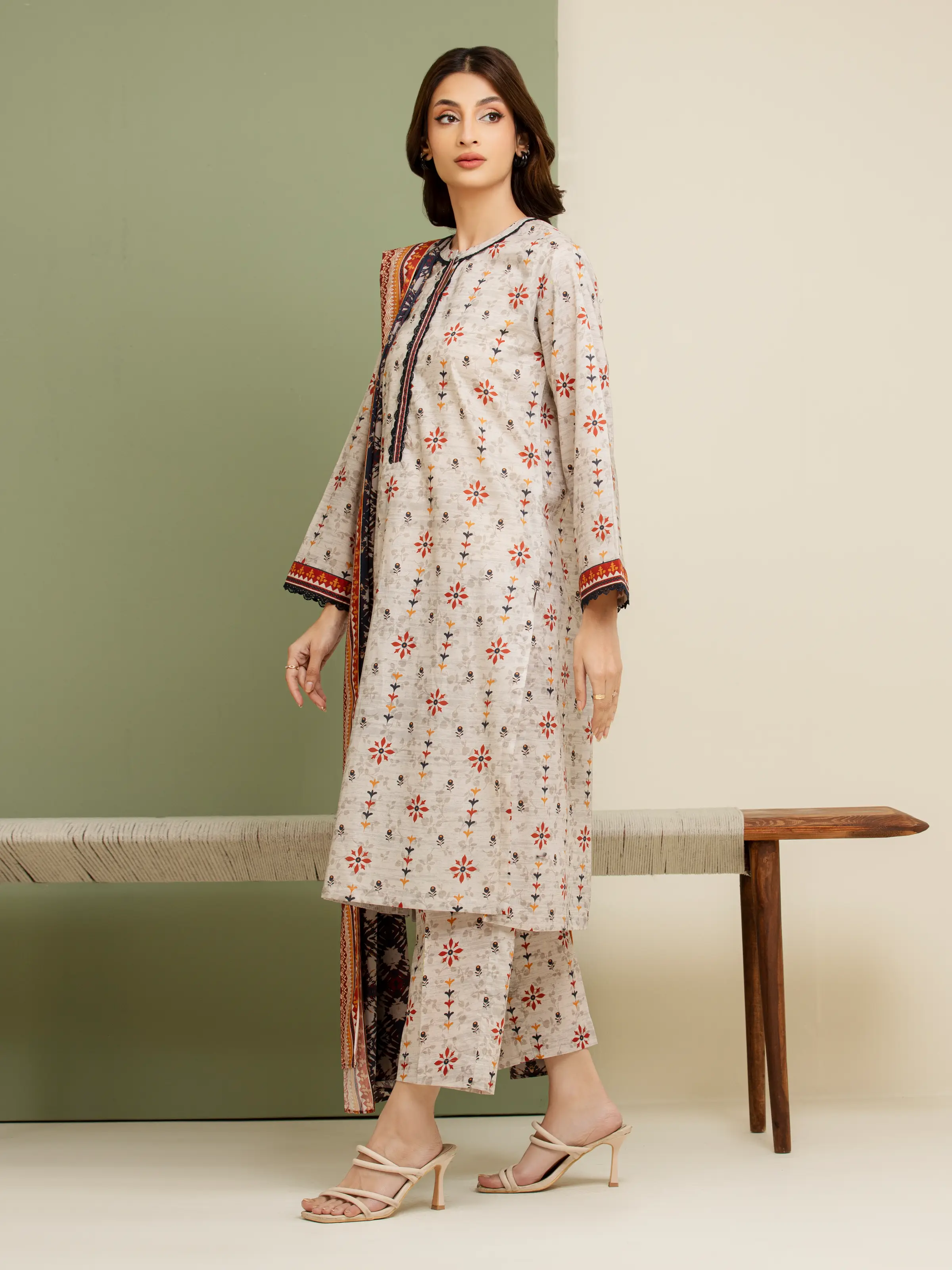 Unstitched Printed Lawn Shirt Dupatta - EWU5A1-35148SD - Image 3