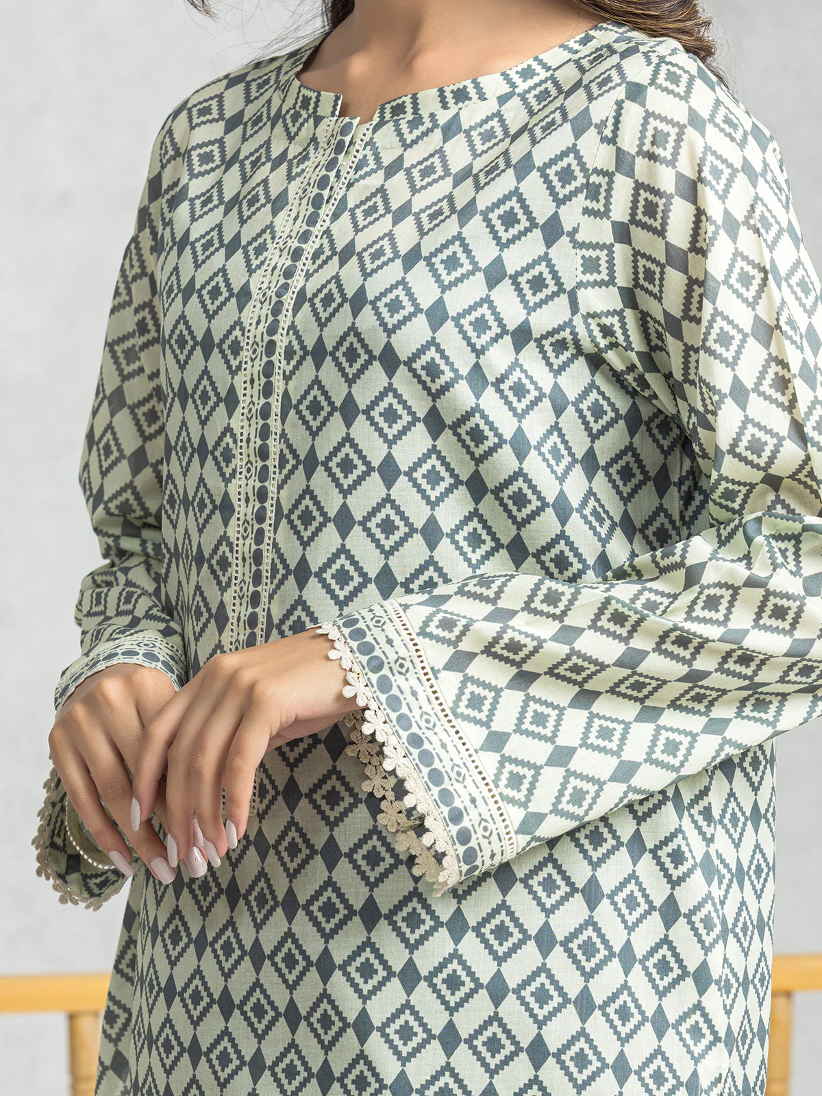 Unstitched Printed Cambric Shirt - EWU24A2-29005S - Image 4