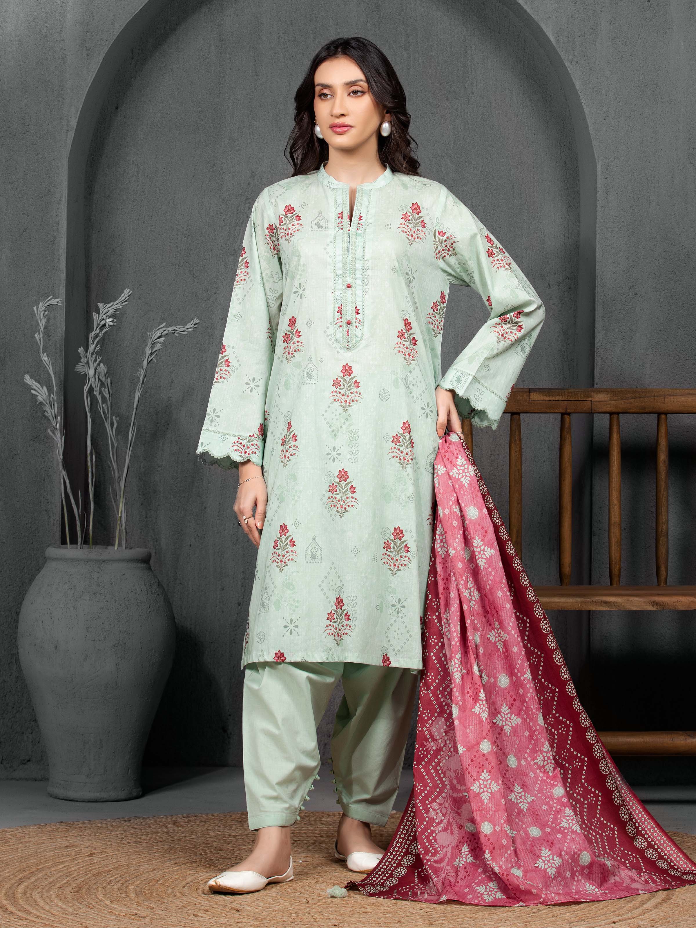 Unstitched Printed Cambric Suit - EWU5A2-35822-3P