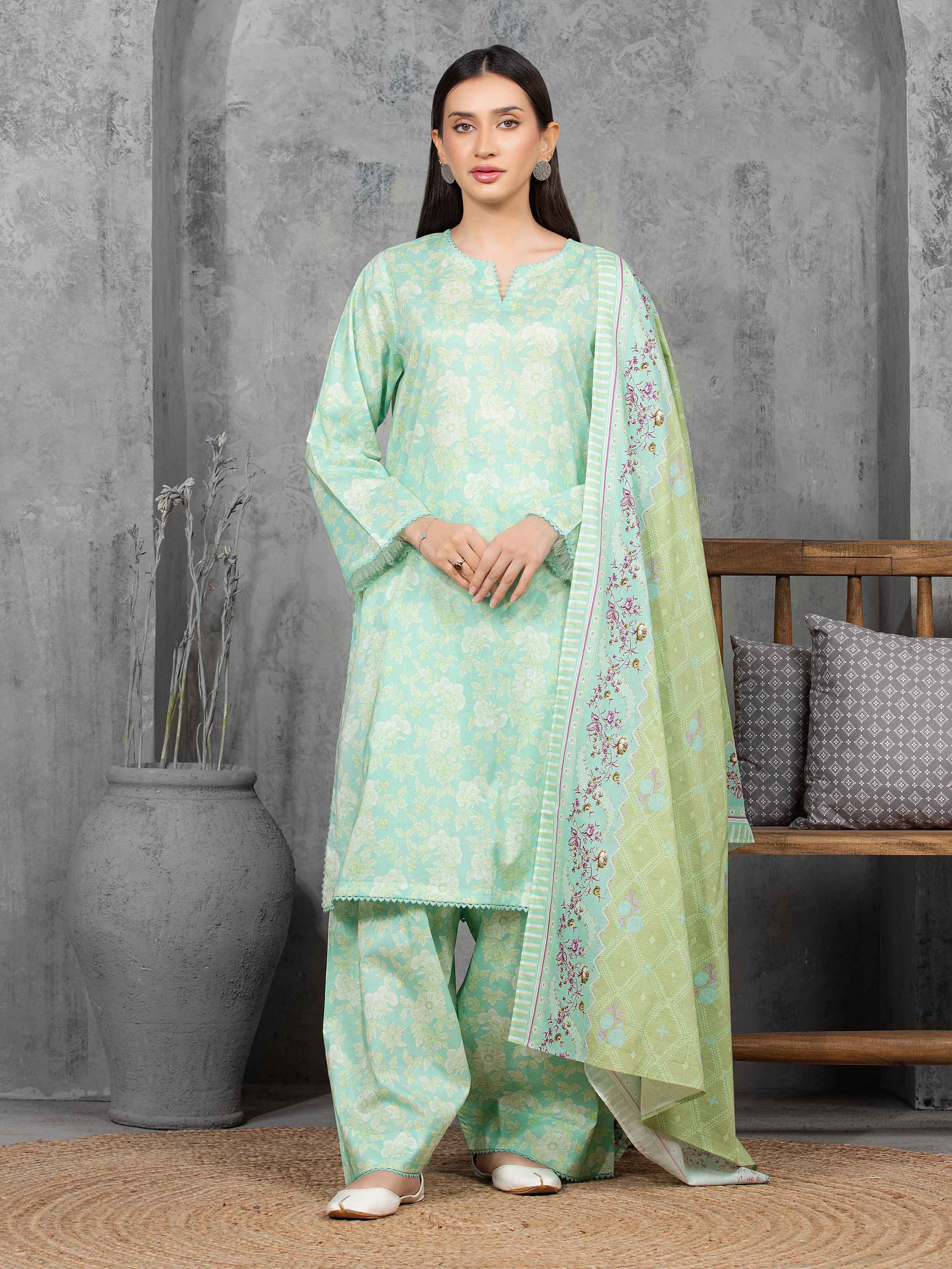 Unstitched Printed Cambric Suit - EWU5A2-35837-3P