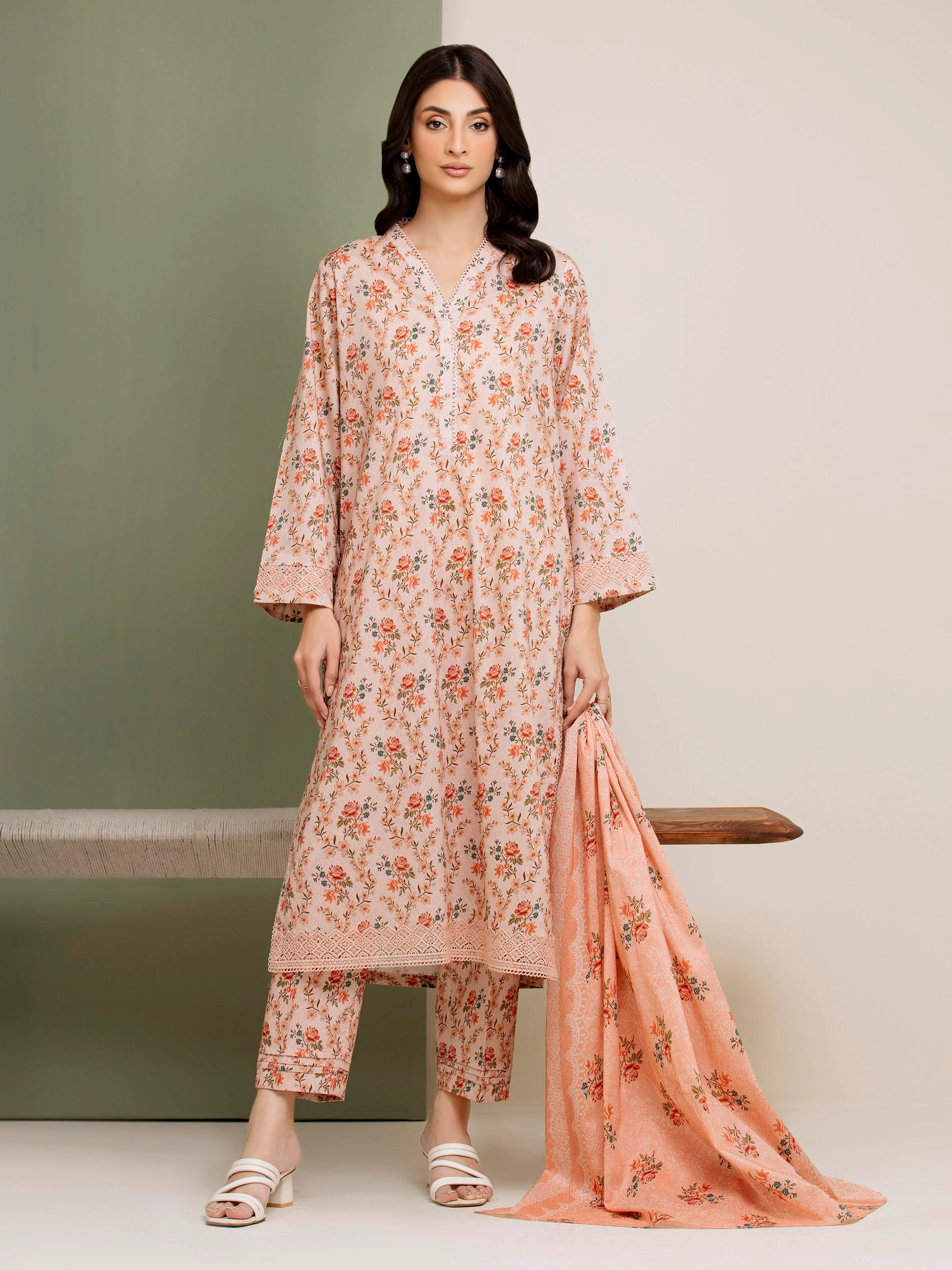 Unstitched Printed Lawn Suit - EWU5A1-35144-3P