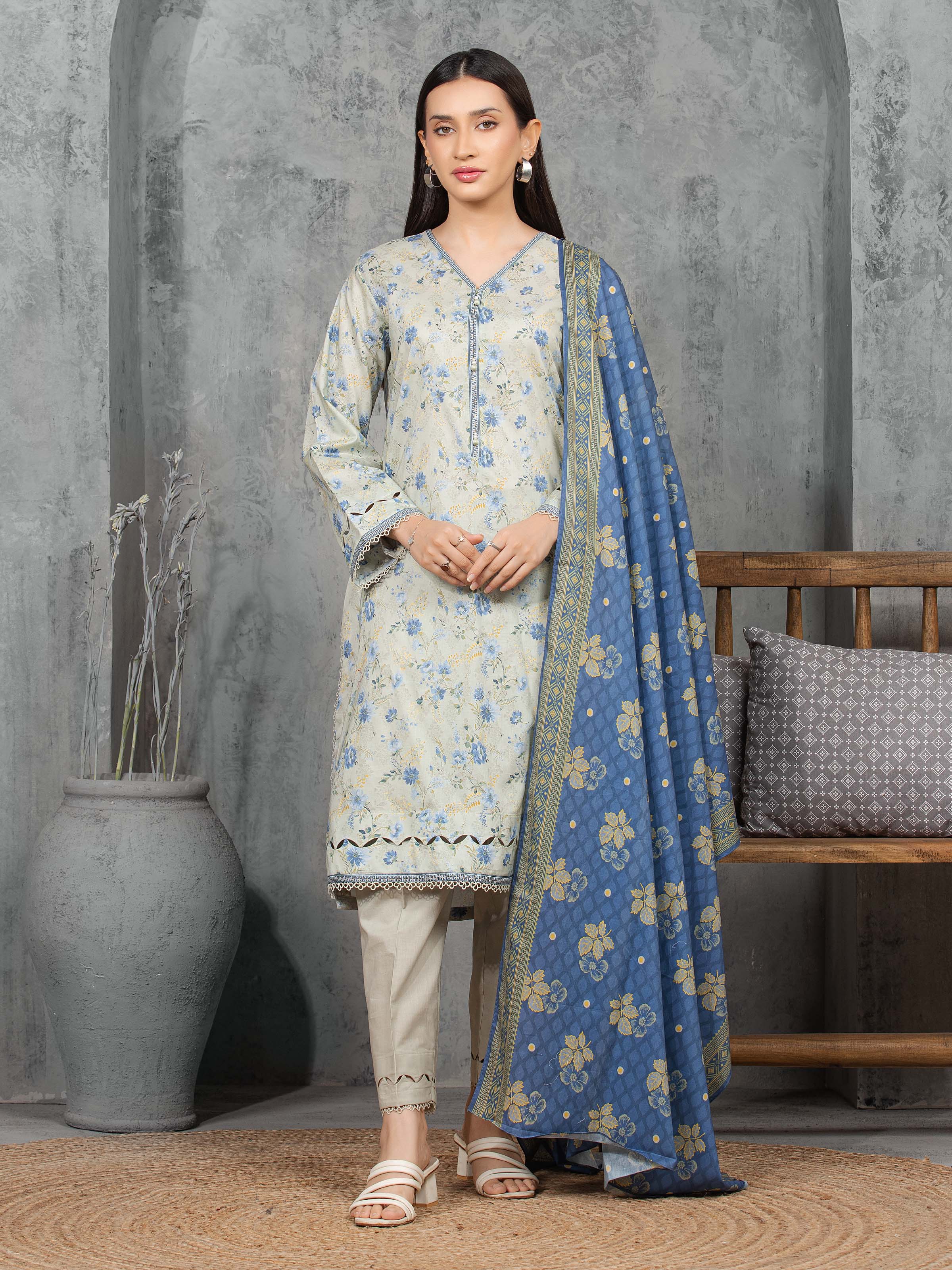 Unstitched Printed Cambric Suit - EWU5A2-35807-3P