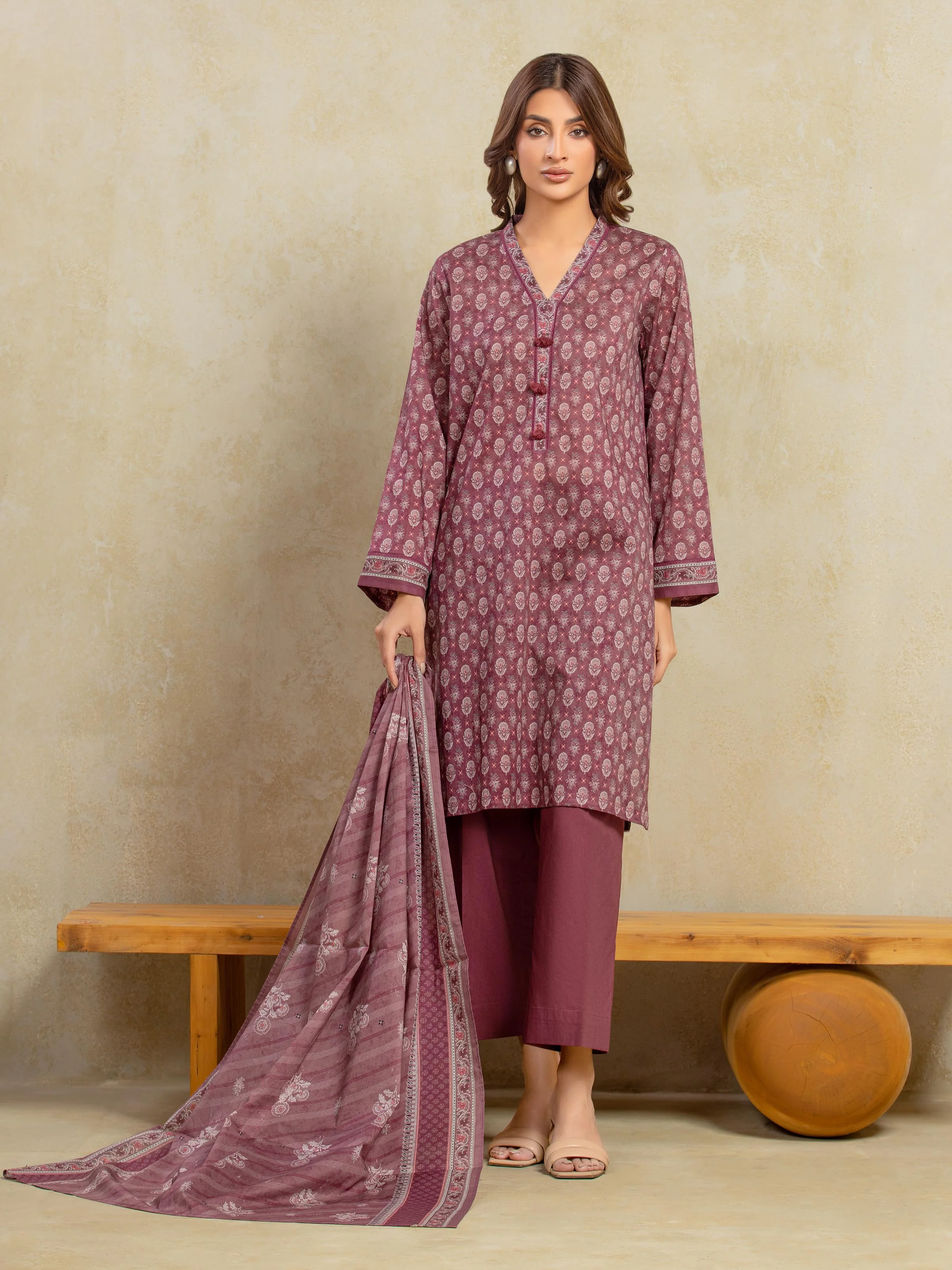 Unstitched Printed Khaddar Suit - EWU5A3-35941-3P