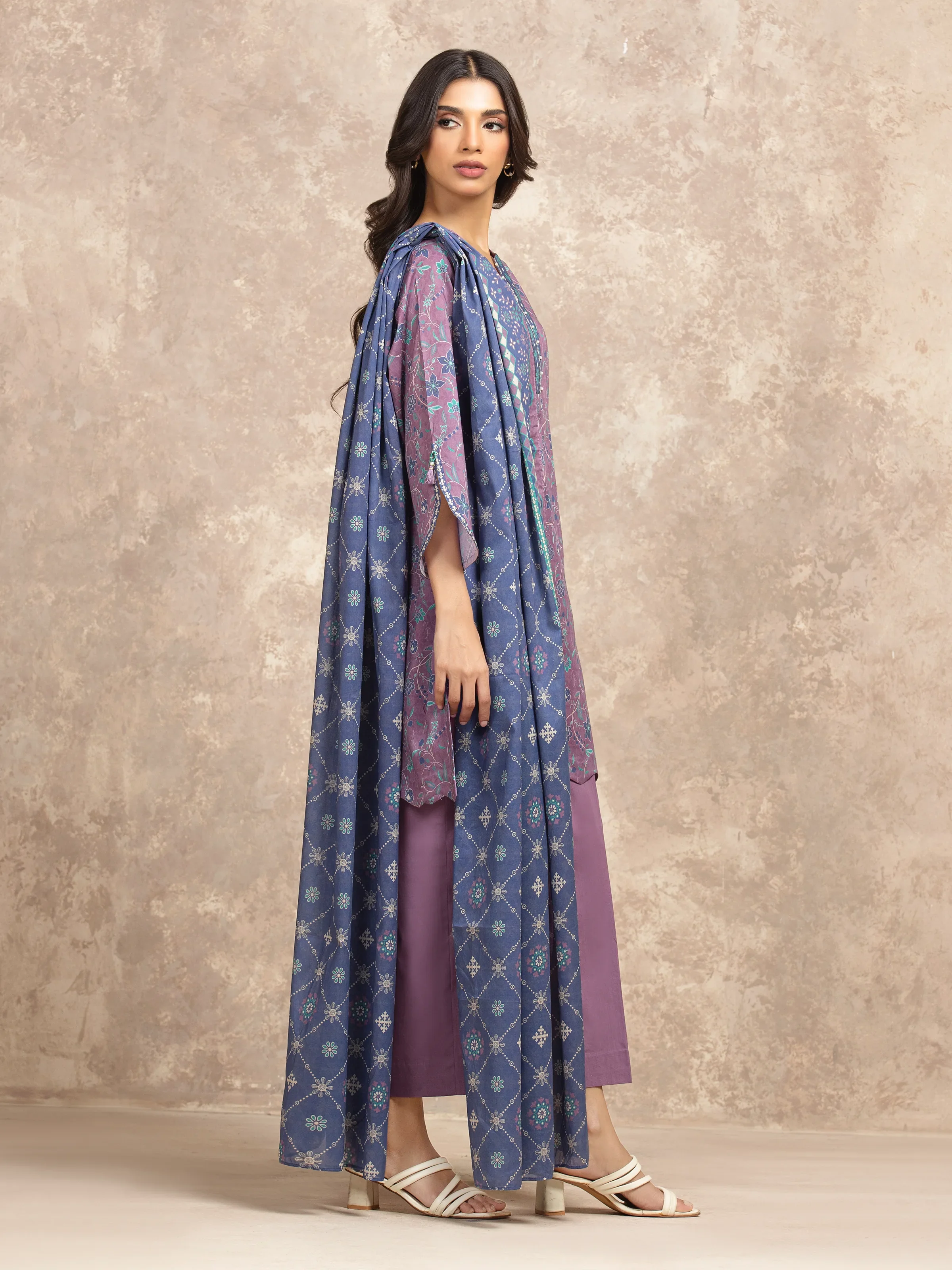 Unstitched Printed Khaddar Suit - EWU5A3-36033-3P - Image 5