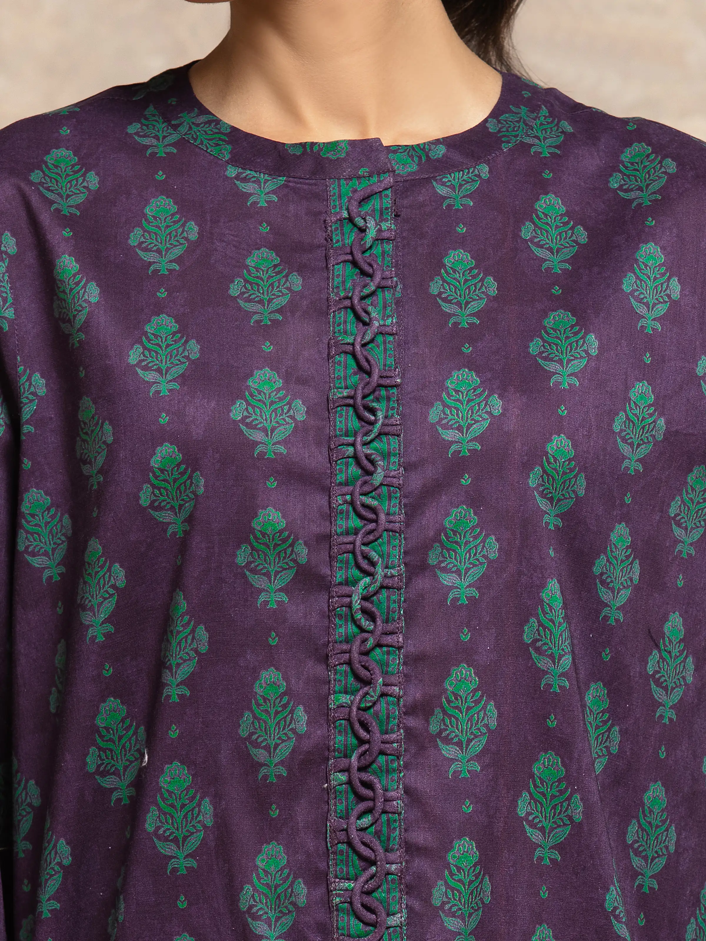 Unstitched Printed Khaddar Suit - EWU5M3-026-3P - Image 3