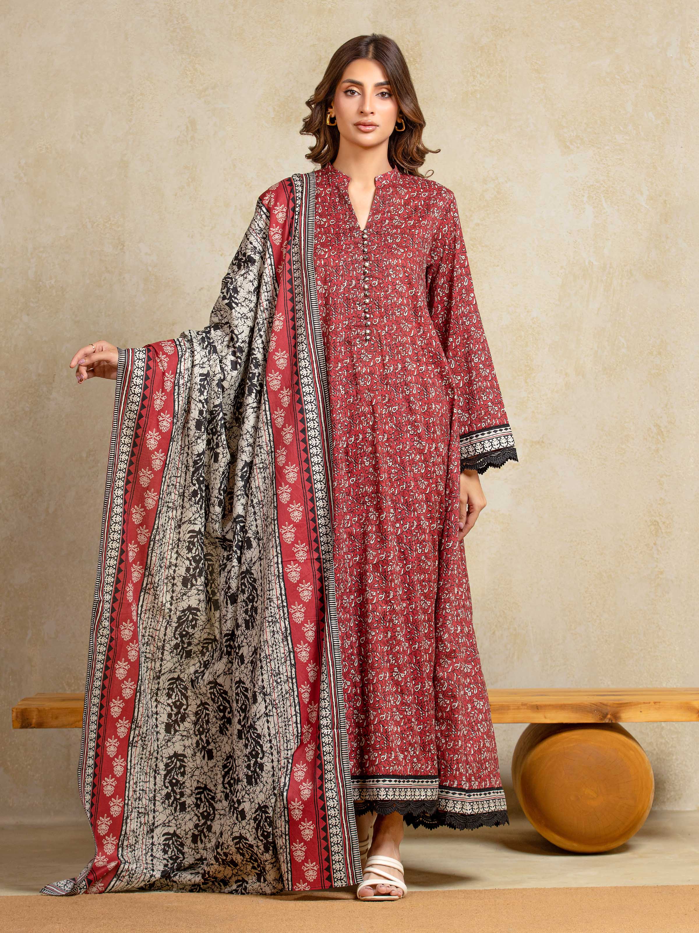 Unstitched Printed Khaddar Suit - EWU5A3-35901-3P