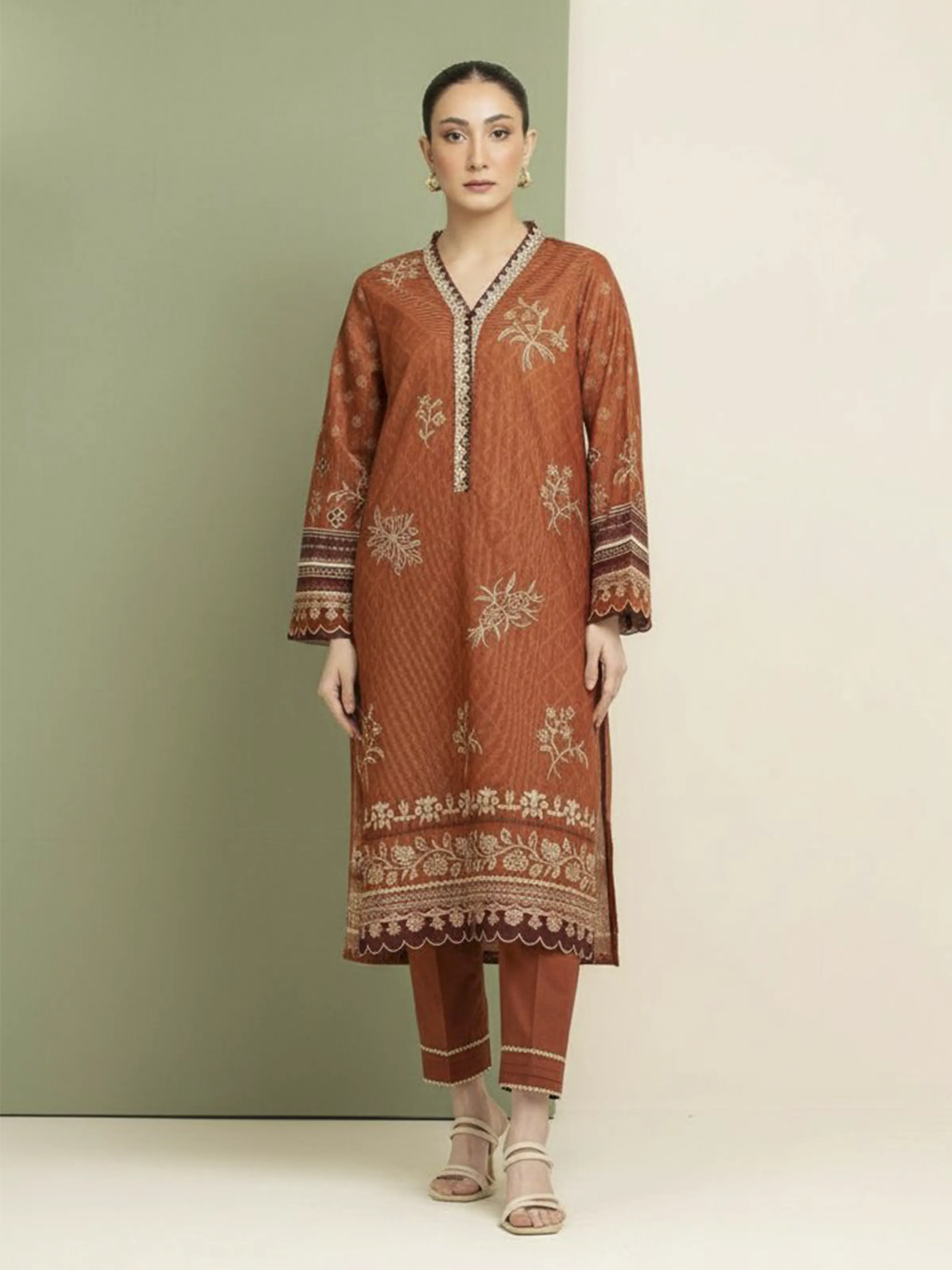 Unstitched Embroidered Lawn Suit - EWU5V1-31201A-3P