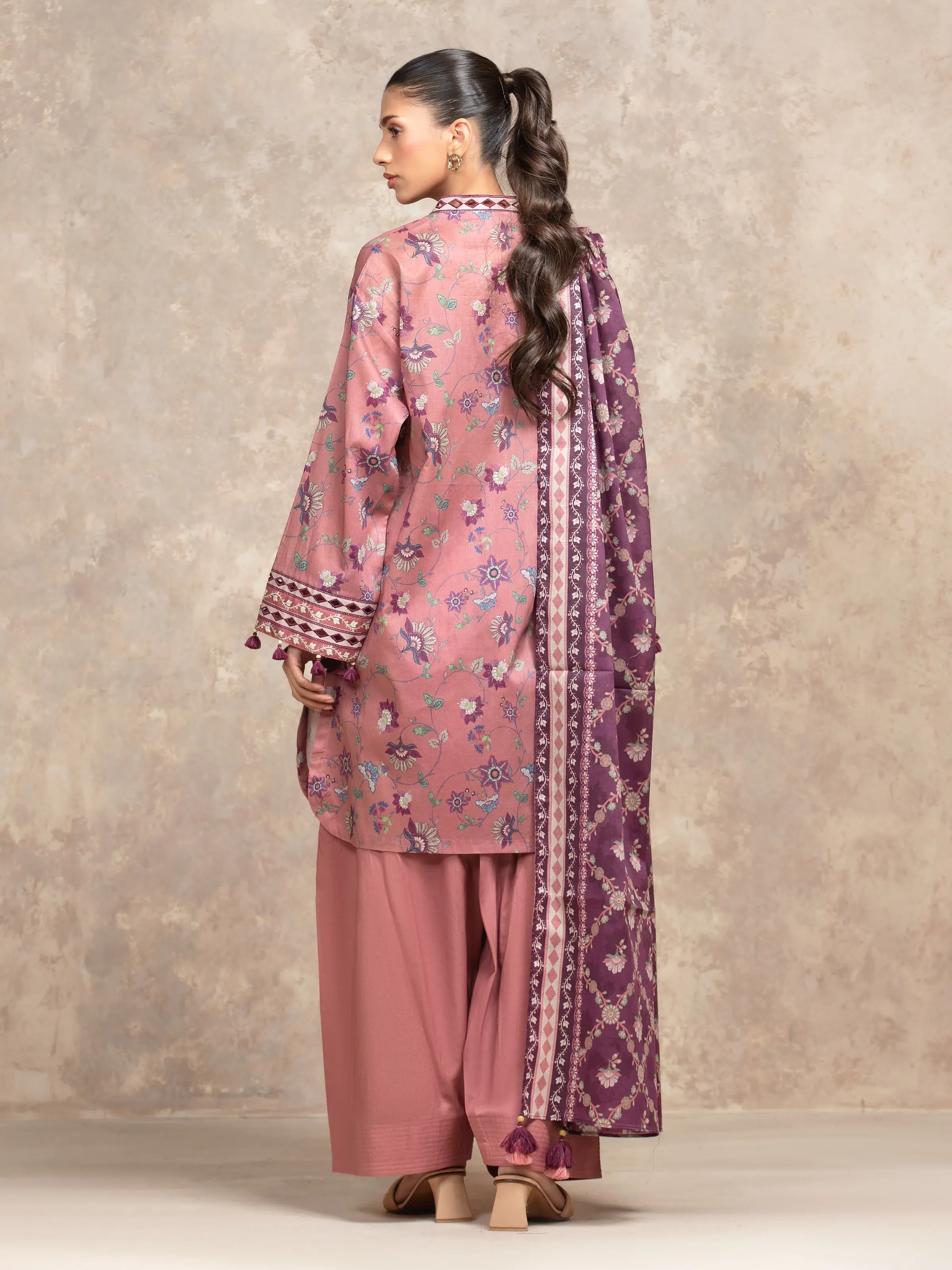 Unstitched Printed Khaddar Suit - EWU5A3-36027-3P - Image 6