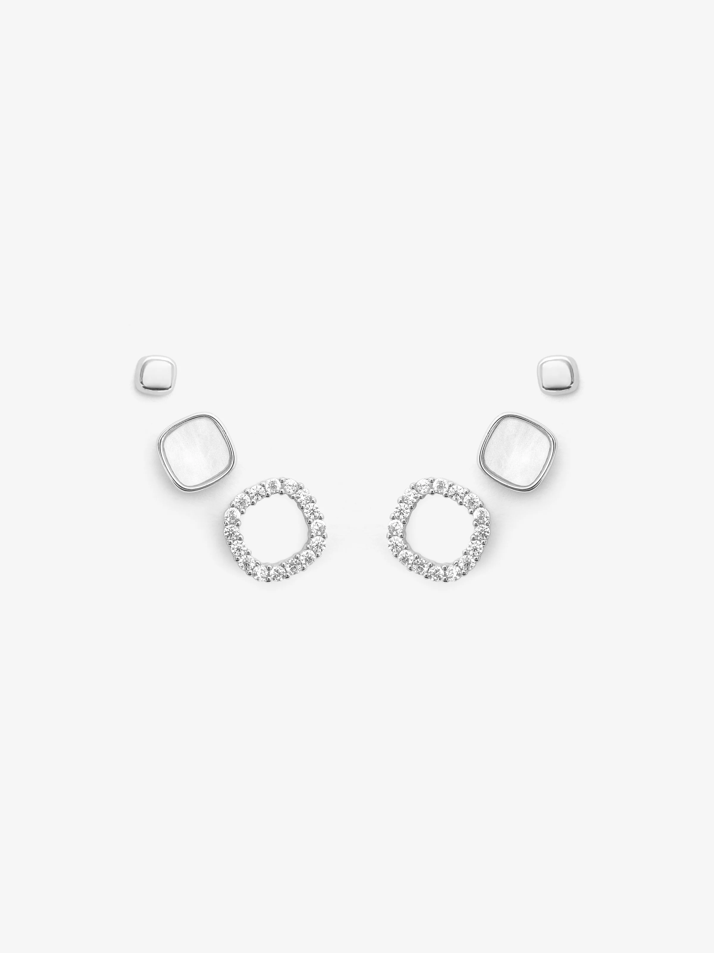 Radiant Bloom Silver Earstuds - EAWE5-106